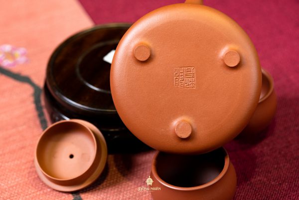 Thạch Biều Quai Xách