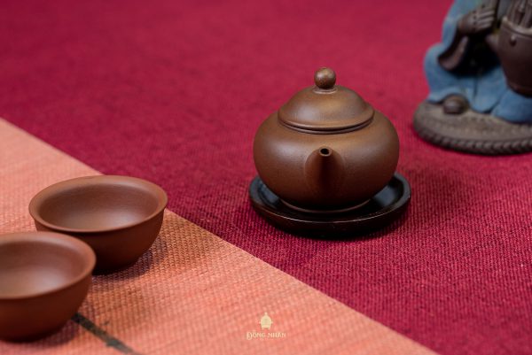 Dáng Ấm Thủy Bình