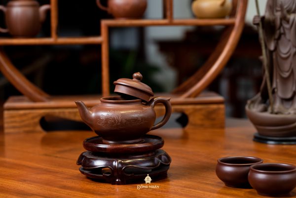 Dáng Ấm: Tiếu Anh