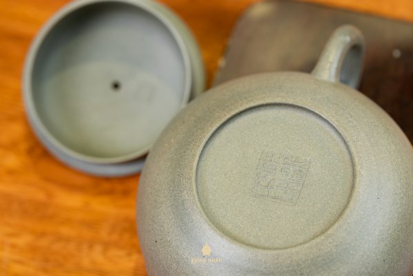 Dáng Ấm Phỏng Cổ
