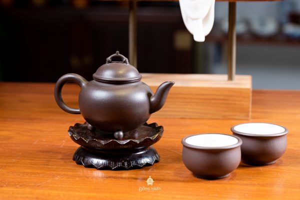 Dáng Ấm: Tuyền Lư
